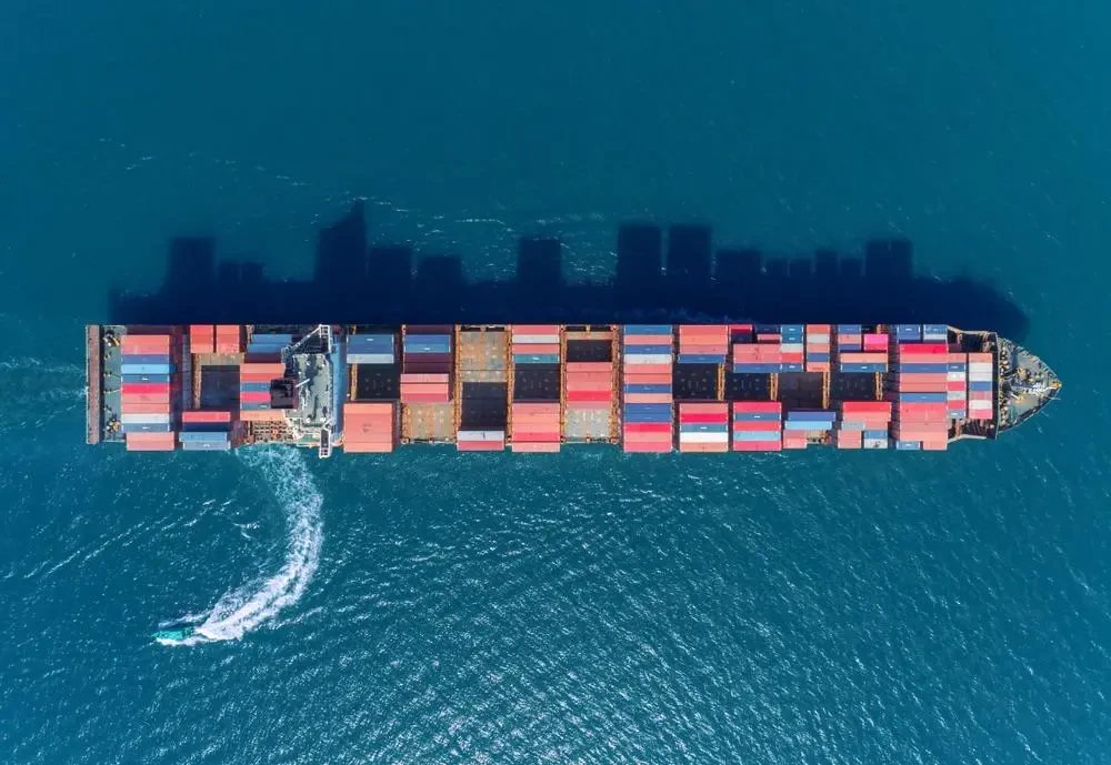 Three Movers cargo container and freight delivery services to Saudi Arabia