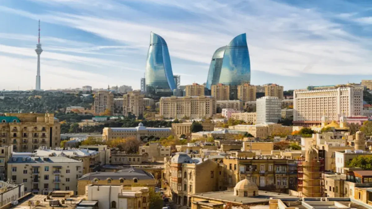 Movers Canada to Azerbaijan