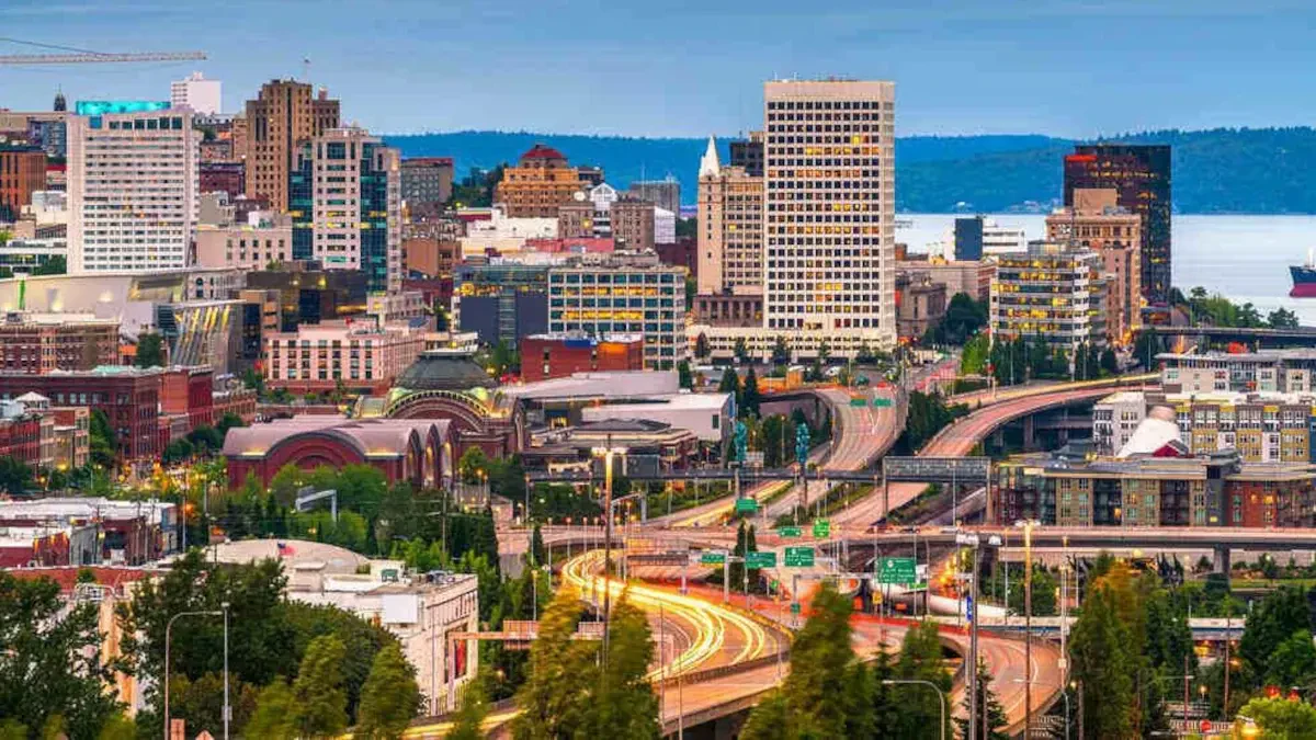 Best Tacoma Furniture Movers Near Me – Premium Tacoma, WA Furniture Moving Companies