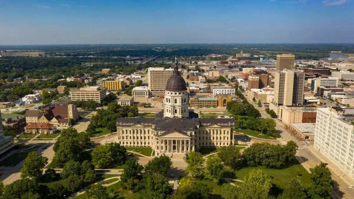 Office Movers Topeka, KS – Best Office Moving Companies