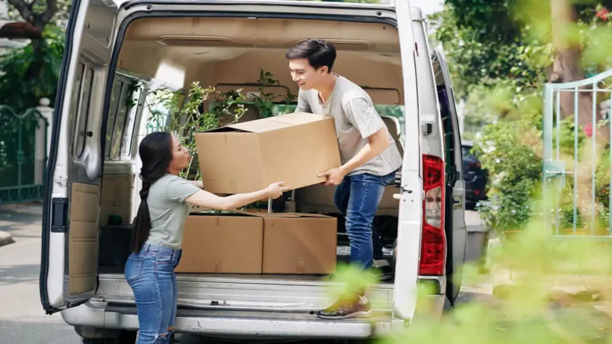Toronto to Sarnia Movers Near Me – Toronto to Sarnia Moving Companies Cost