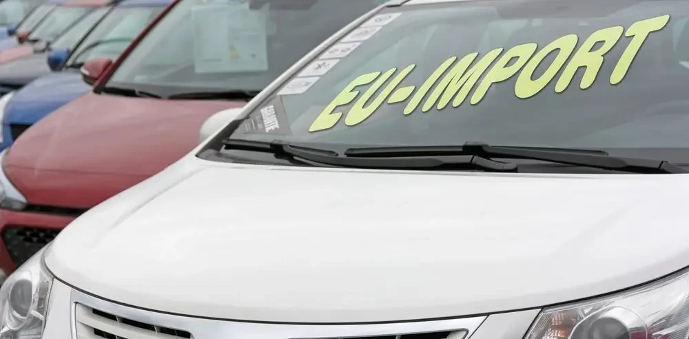 Contact details of overseas movers