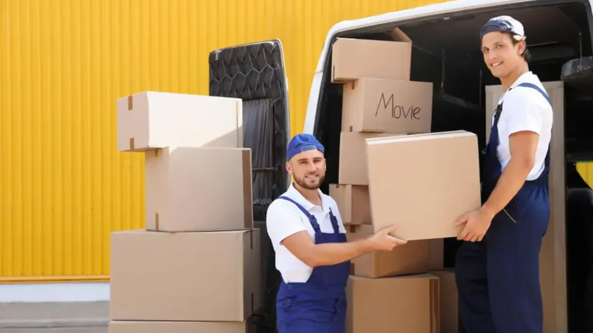 Long Distance Movers West Allis, WI: Cheap & Reliable