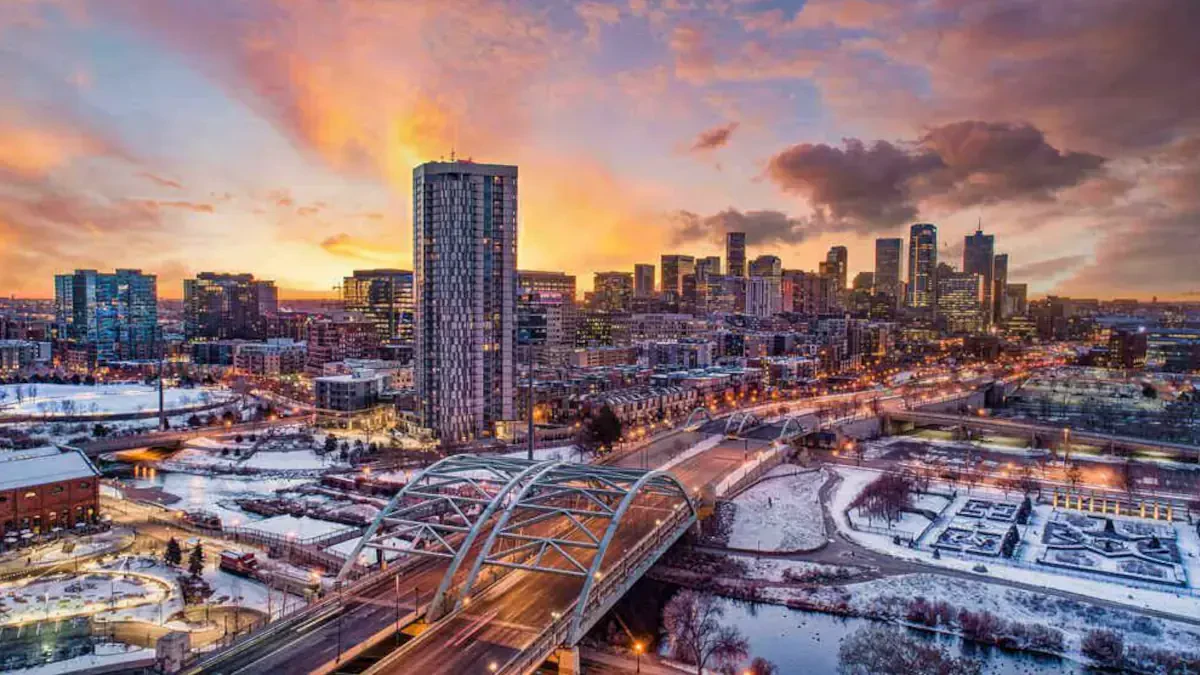 Movers West Kelowna to USA Cost – Moving West Kelowna to United States Rates