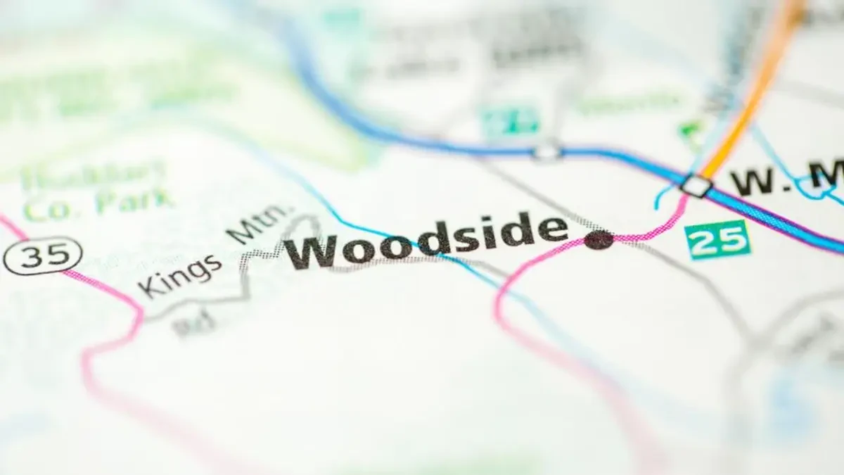 Best Woodside Movers Near Me – Premium Companies